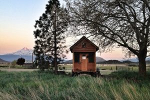 20161020 Tiny Home Feature